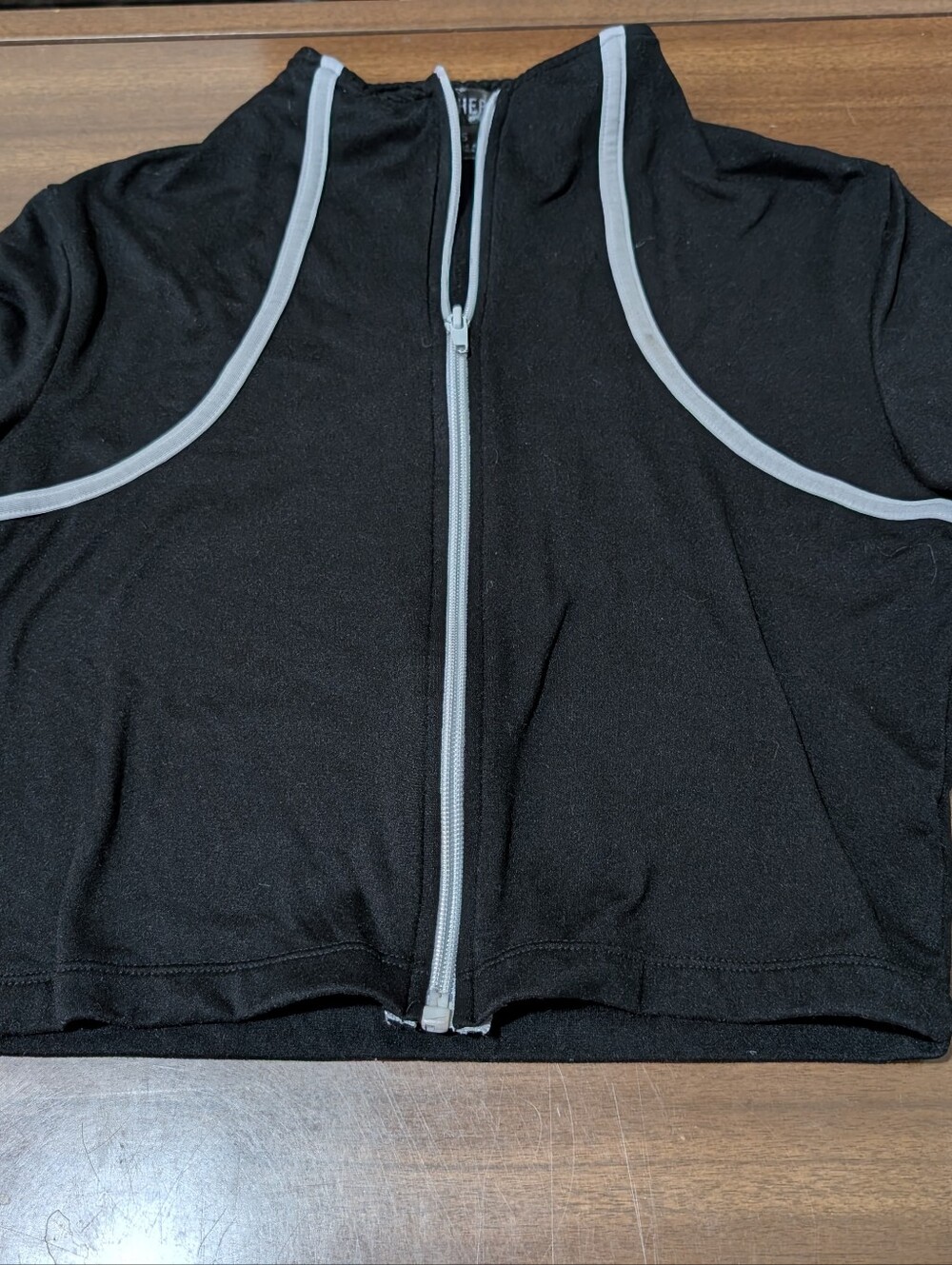 Feathers Black Cropped Zip-Up Jacket with Contrast Trim Size S - Picture 3 of 8